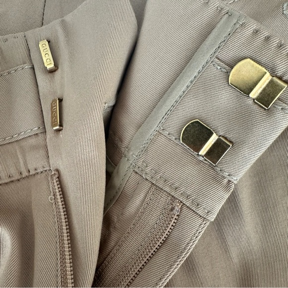 Gucci Khaki Straight Leg Pleated Chino Dress Pants, 40 - Picture 5 of 8